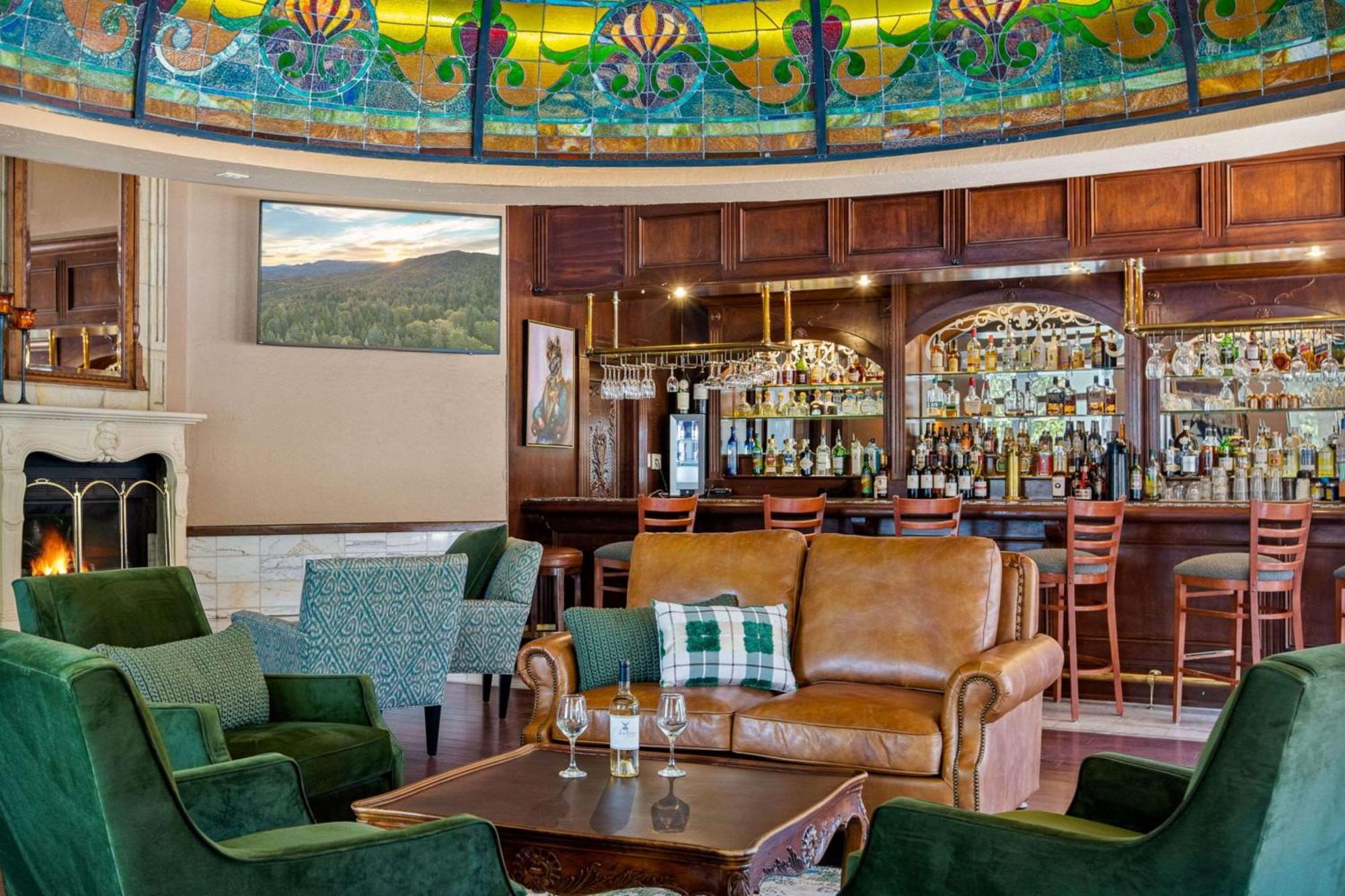 Chateau Big Bear Boutique Hotel, BW Signature Collection Біг-Бер-Лейк Екстер'єр фото